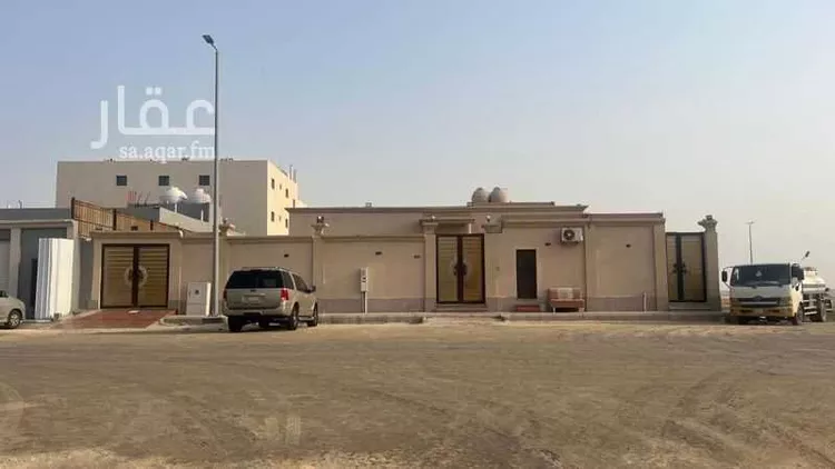 دور للبيع في شارع سليمان بن مهران, حي الكوثر, مدينة الخبر, المنطقة الشرقية صورة 3