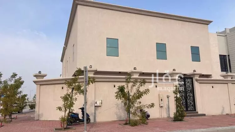 فيلا للبيع في شارع سهل بن حنيف ، حي الحسام ، الدمام ، الدمام صورة 3