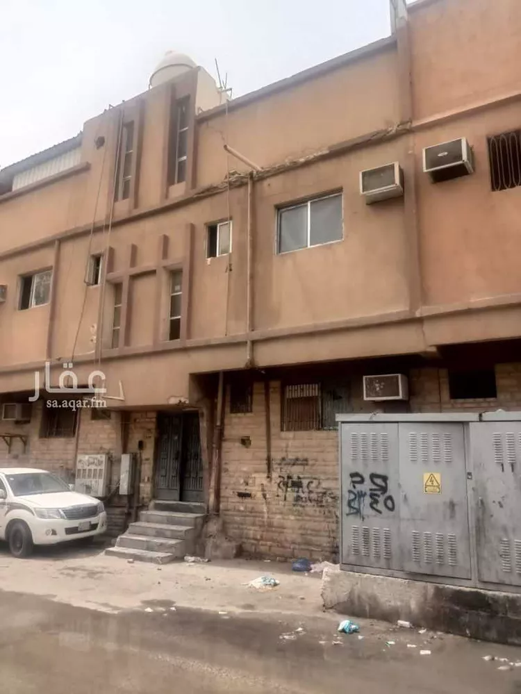 عمارة للبيع في شارع سوار بن همام ، حي غبيرة ، الرياض ، منطقة الرياض صورة 5