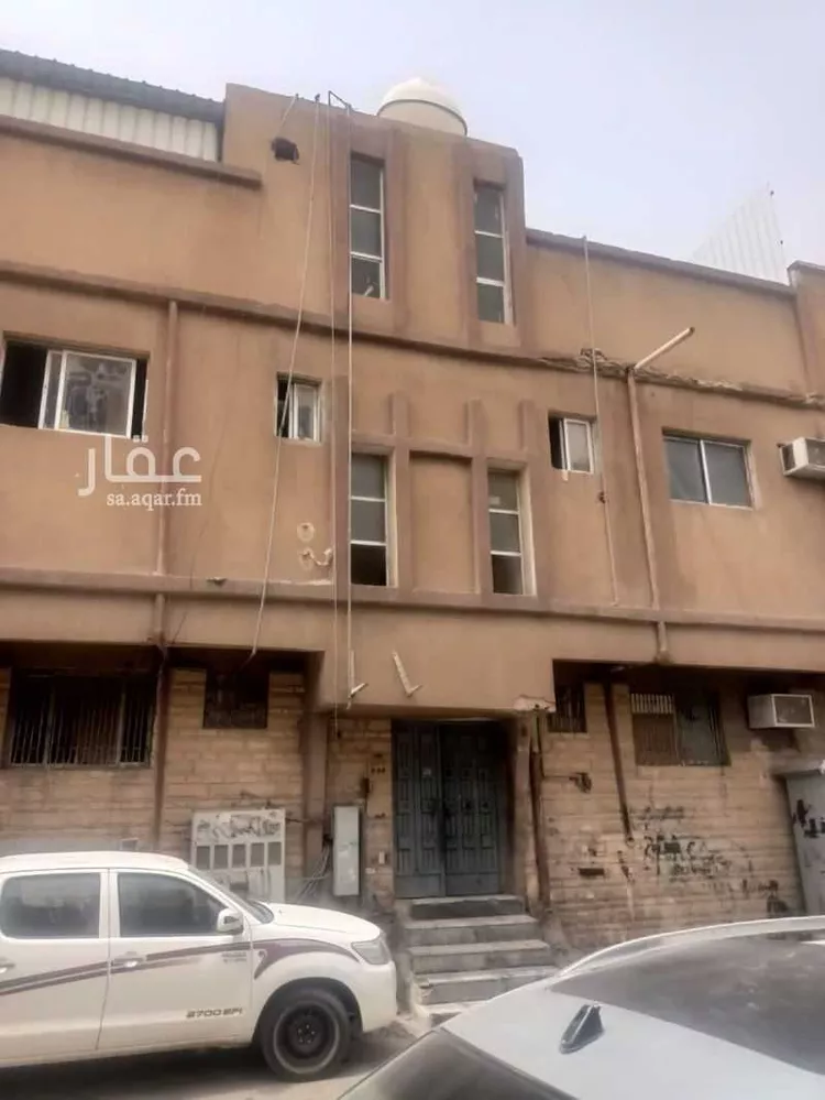عمارة للبيع في شارع سوار بن همام ، حي غبيرة ، الرياض ، منطقة الرياض صورة 3