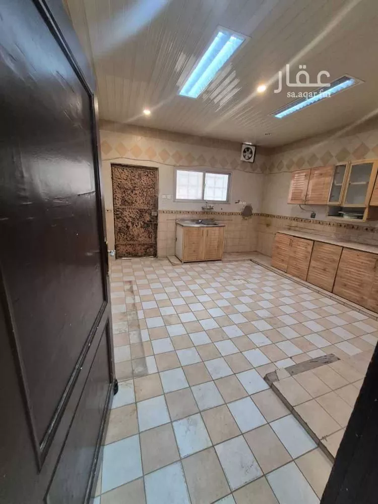 فيلا للبيع في شارع عياض اليحصبي, حي السويدي, مدينة الرياض, منطقة الرياض 6