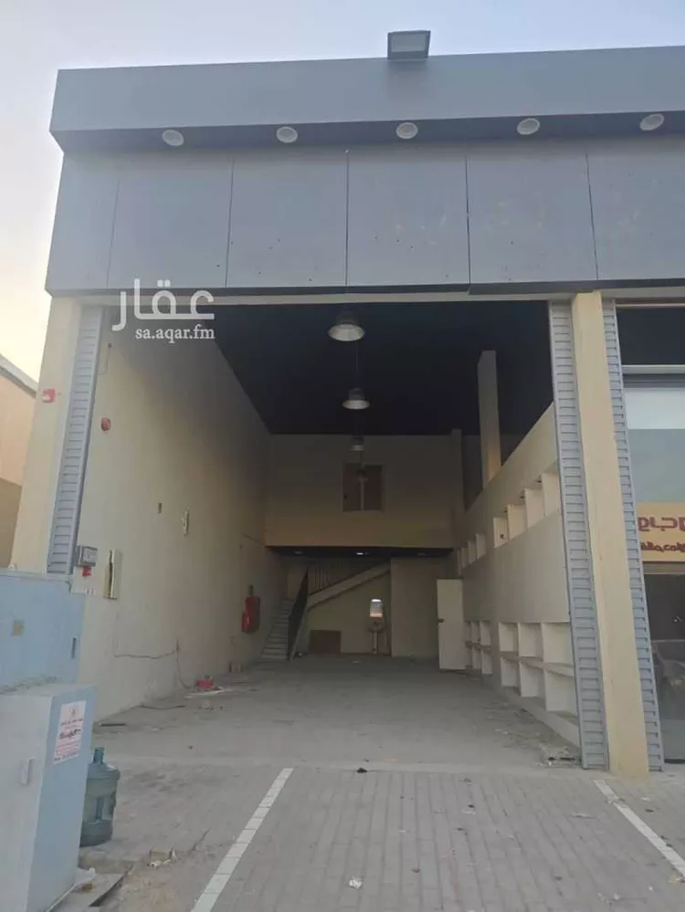 مكتب تجاري للإيجار في شارع وادي الريحان, حي القادسية, مدينة الرياض, منطقة الرياض صورة 2