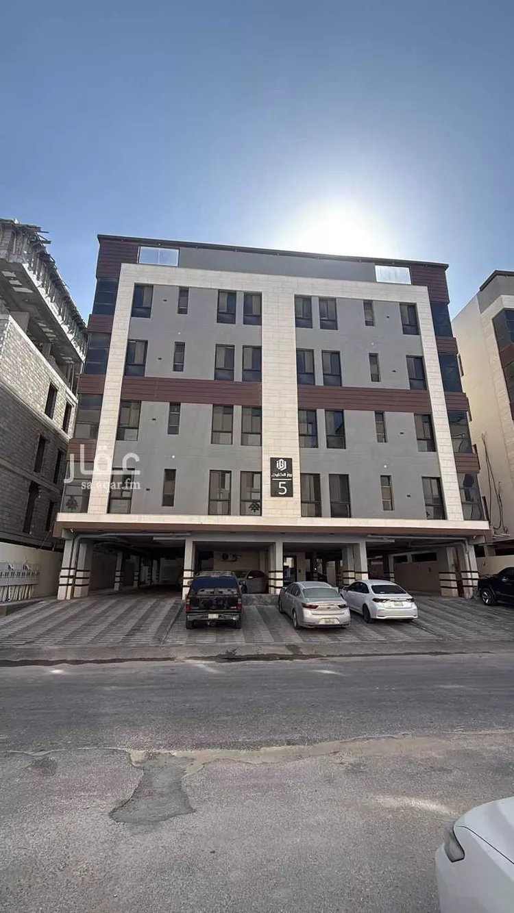 عمارة للإيجار في شارع أم القرى, حي الحمراء, مدينة الخبر, المنطقة الشرقية صورة 2