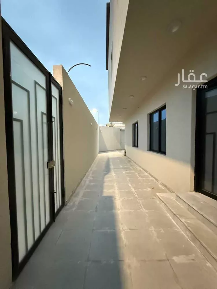 دور للبيع في شارع الشهيله, حي الصواري, مدينة الخبر, المنطقة الشرقية صورة 2