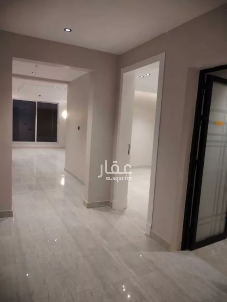 شقة للإيجار في شارع 10 B, حي الحمراء, مدينة الخبر, المنطقة الشرقية