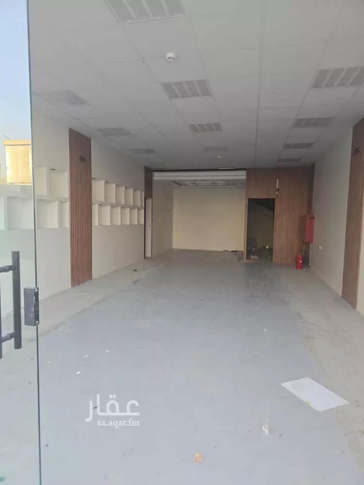 مكتب تجاري للإيجار في شارع وادي الريحان, حي القادسية, مدينة الرياض, منطقة الرياض