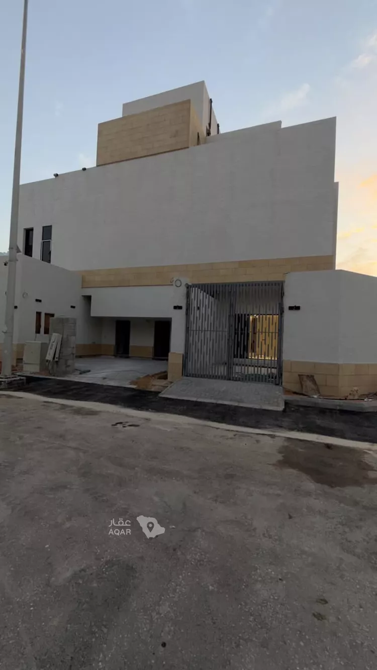 دور للبيع في شارع شجاع بن مفرج, حي الفاروق, مدينة الرياض, منطقة الرياض صورة 2