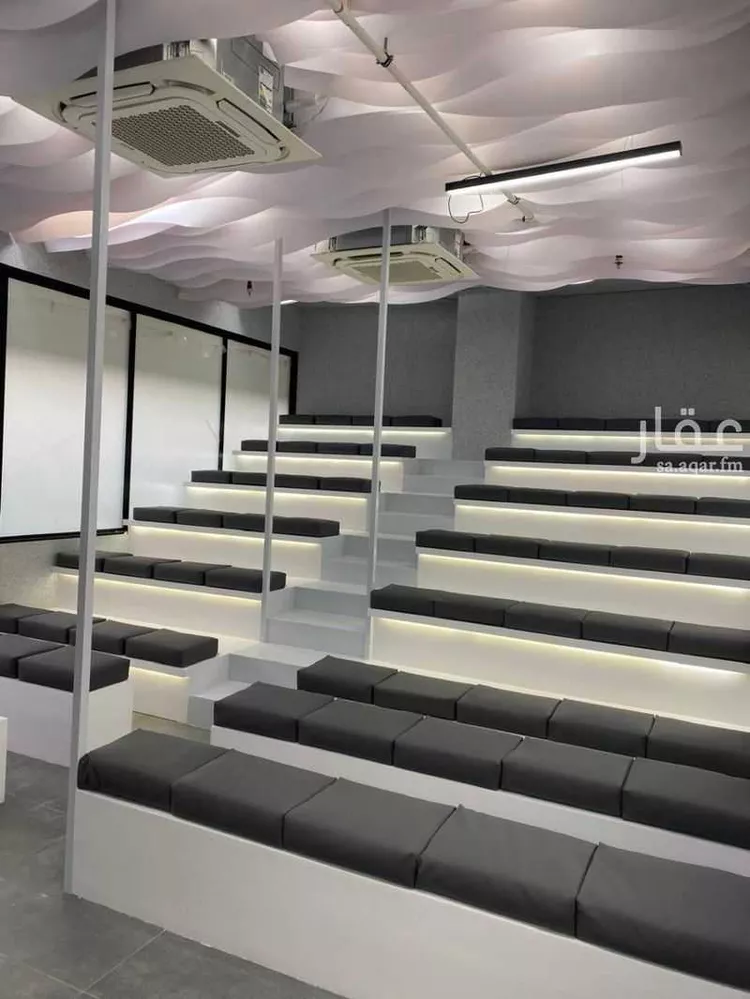 Commercial Office for Rent in Riyadh Ad Duraihimiyah صورة 5