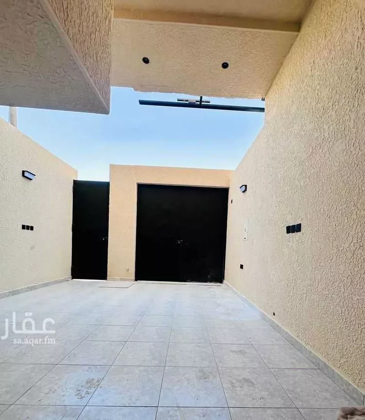 Floor for Sale in Riyadh Badr 9