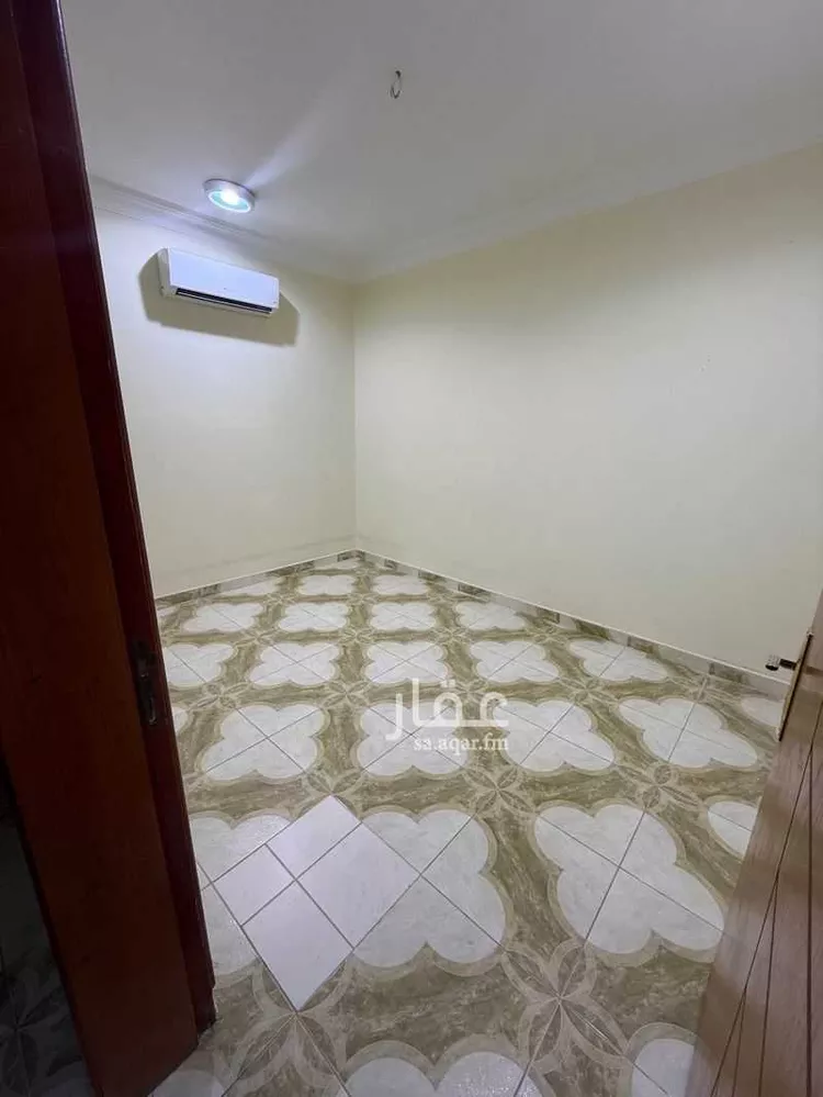 عمارة للإيجار في شارع الصفاصيف, حي الوزارات, مدينة الرياض, منطقة الرياض صورة 4