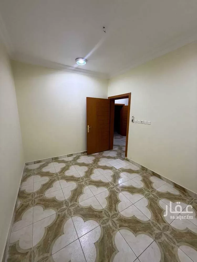 عمارة للإيجار في شارع الصفاصيف, حي الوزارات, مدينة الرياض, منطقة الرياض
