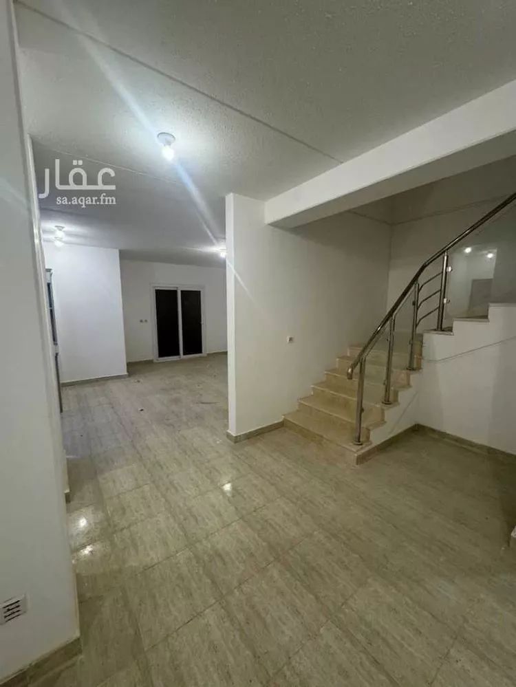 فيلا للبيع في شارع إبراهيم الموسكي, حي مطار الملك خالد الدولي, مدينة الرياض, منطقة الرياض صورة 2