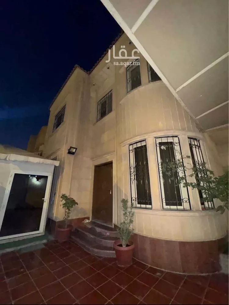 فيلا للبيع في شارع أم نخلة, حي الملز, مدينة الرياض, منطقة الرياض صورة 3