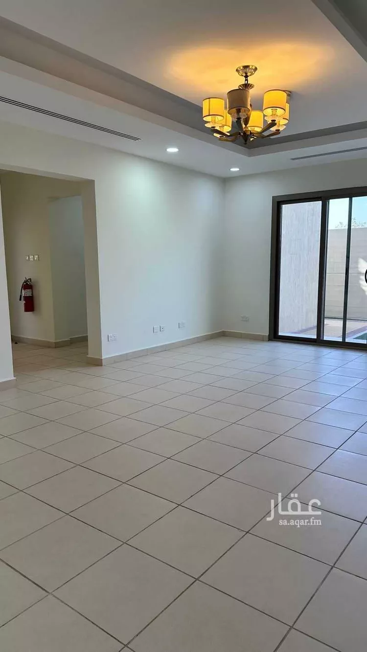 فيلا للبيع في شارع الريحان 2 ، حي المطرفية ، الجبيل ، الجبيل صورة 4