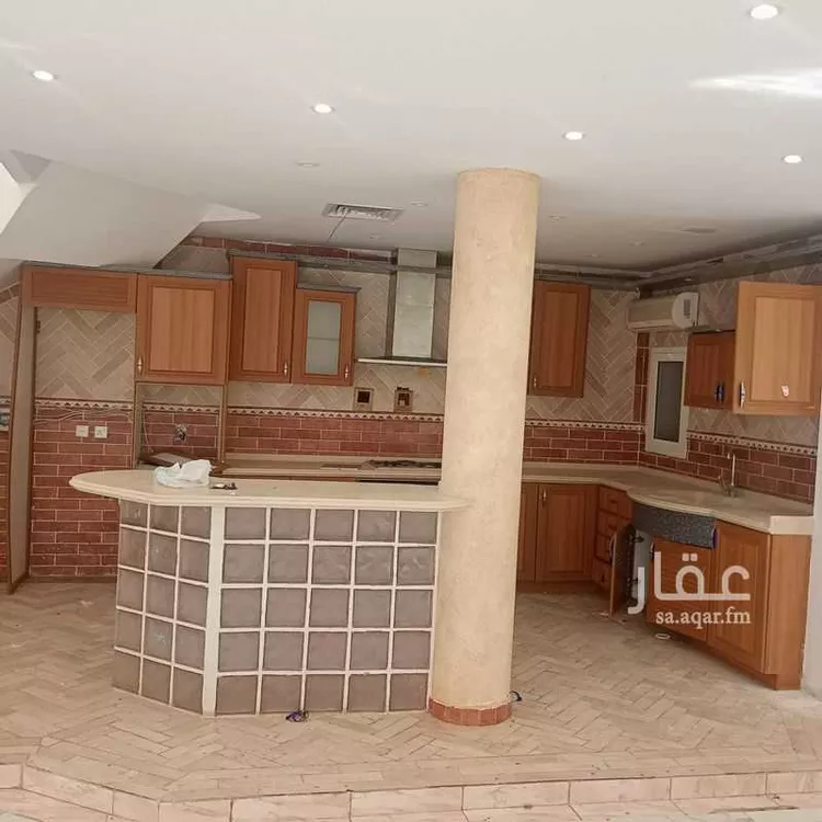 فيلا للإيجار في شارع مصطفى صادق الرافعي, حي الشاطئ, مدينة جدة, منطقة مكة المكرمة صورة 5