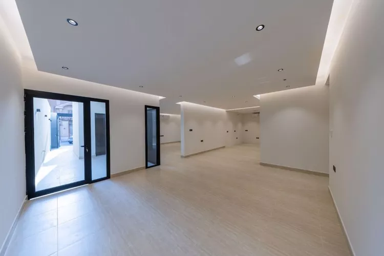 Floor for Sale in Riyadh Al Aqiq
