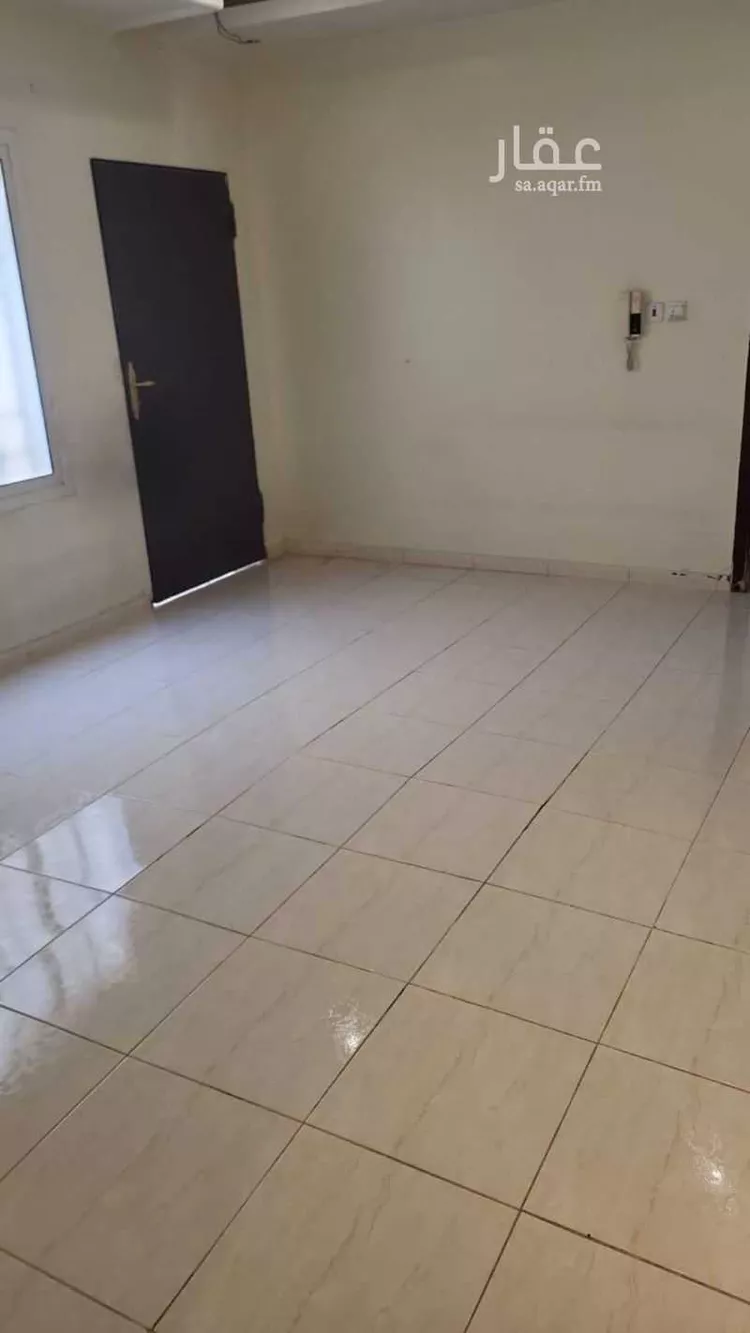 فيلا للبيع في شارع الذرة, حي العزيزية, مدينة الرياض, منطقة الرياض