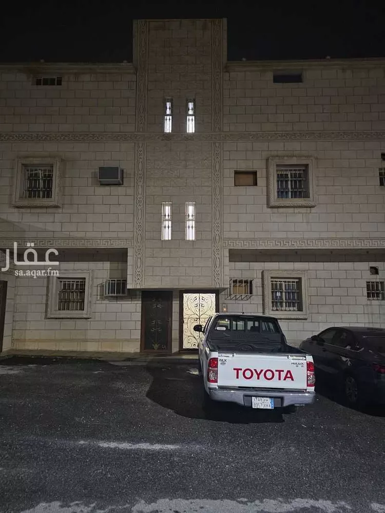 شقة للإيجار في شارع القراحين 33 ، حي أم العراد ، الطائف ، الطائف