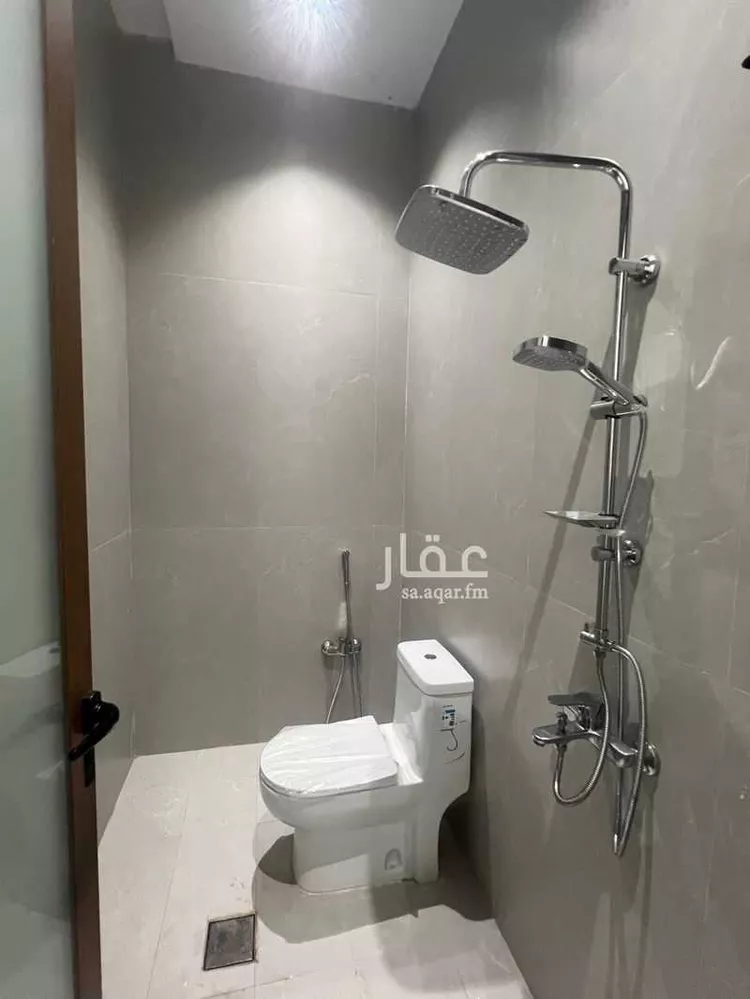 عمارة للبيع في شارع ناصر الحصام, حي المروة, مدينة الرياض, منطقة الرياض صورة 2