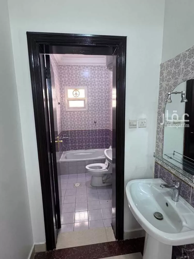 Building for Rent in Riyadh Qurtubah صورة 3