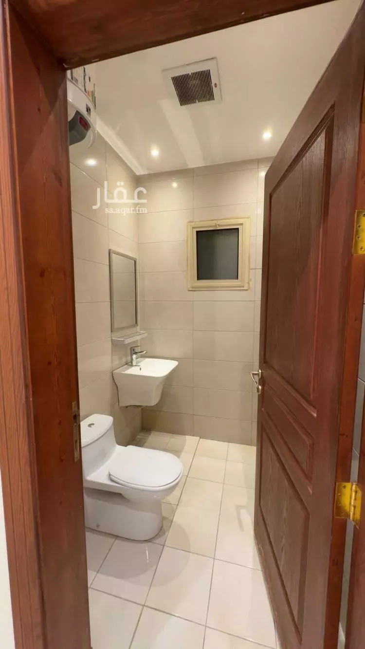 عمارة للإيجار في شارع الأمير سعود بن هذلول آل سعود, حي قرطبة, مدينة الرياض, منطقة الرياض صورة 5