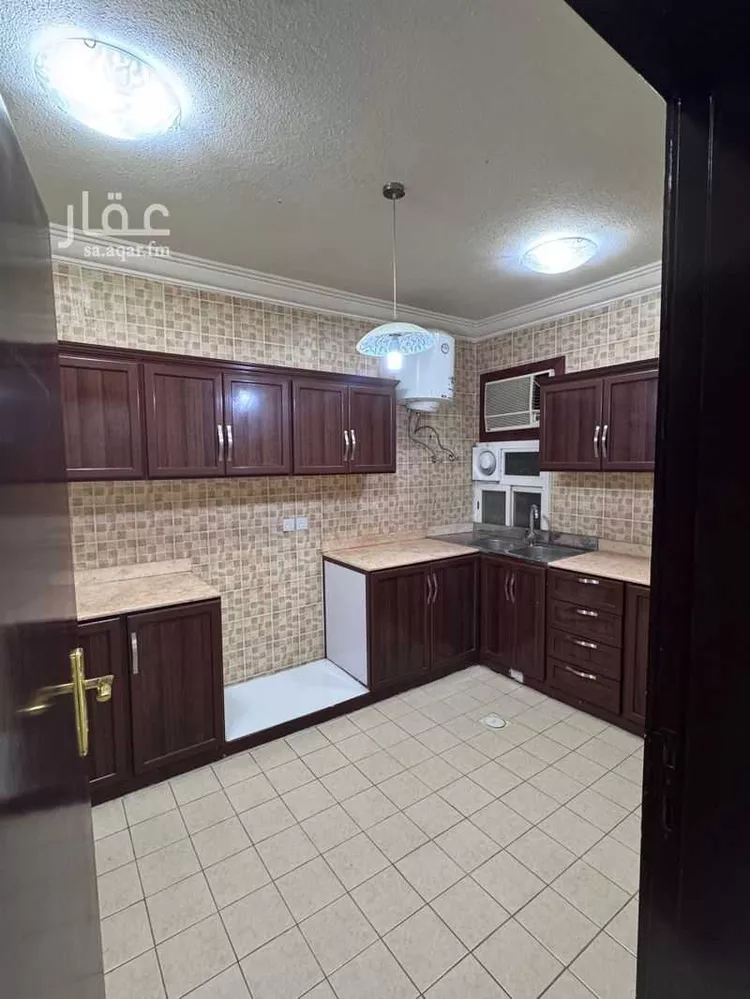 عمارة للإيجار في شارع نهر بن عميرة, حي قرطبة, مدينة الرياض, منطقة الرياض