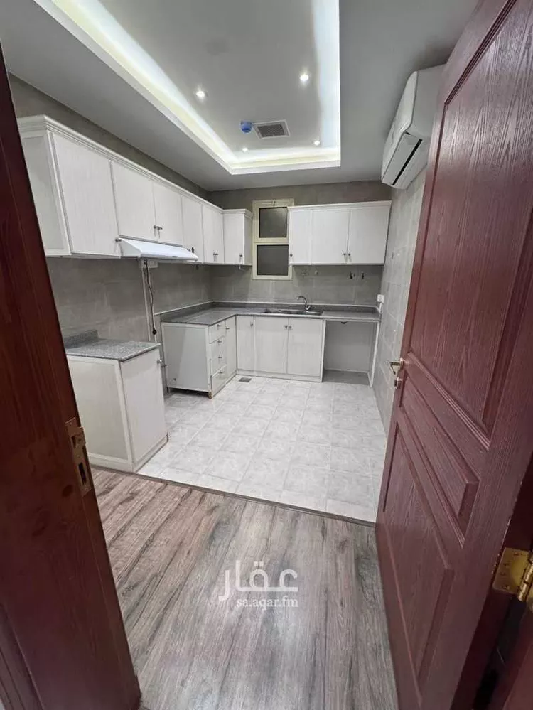 Building for Rent in Jeddah As Sahil صورة 3