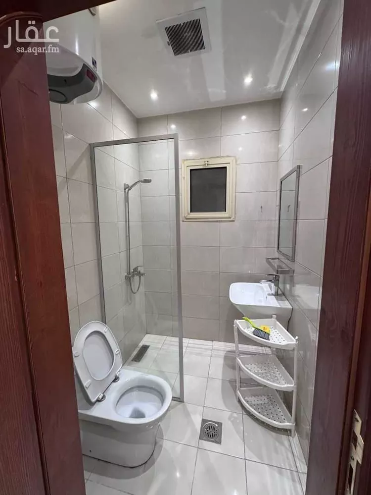 Building for Rent in Jeddah As Sahil 7