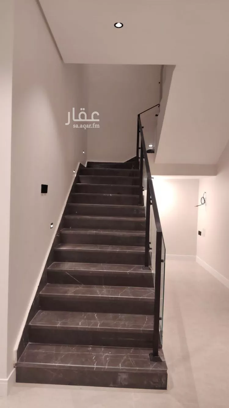 دور للبيع في شارع الهدية, حي السويدي, مدينة الرياض, منطقة الرياض صورة 5