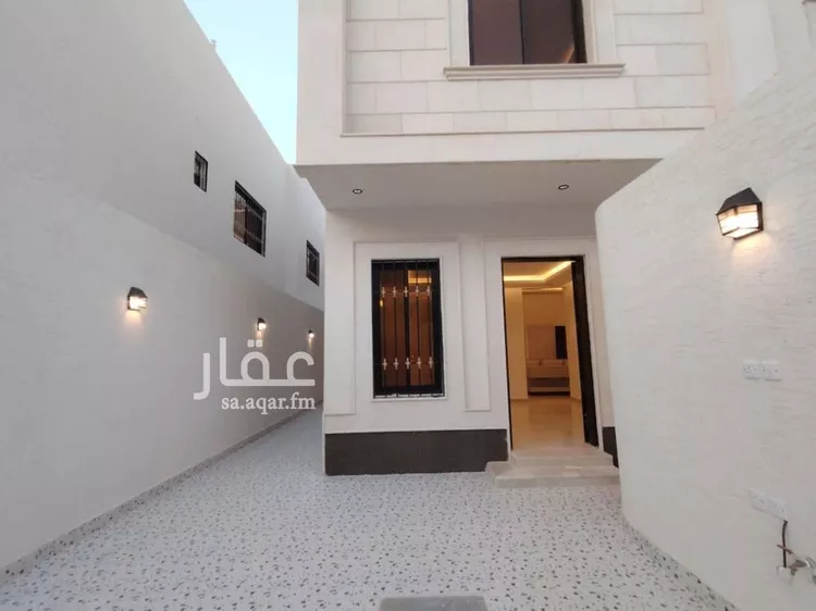دور للبيع في شارع حسين بن صديق دحلان, حي عكاظ, مدينة الرياض, منطقة الرياض صورة 5