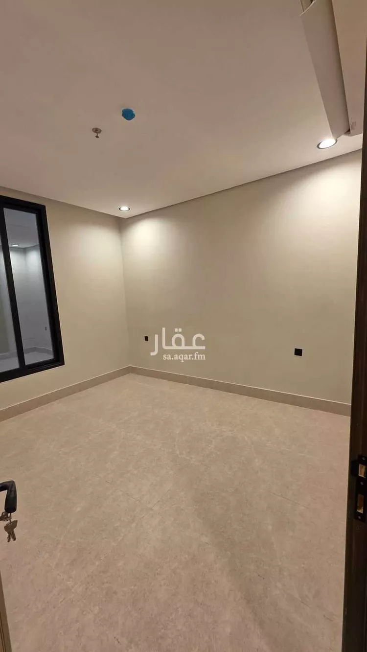 شقة للإيجار في شارع مدائن صالح, حي الحمراء, مدينة الخبر, المنطقة الشرقية 8