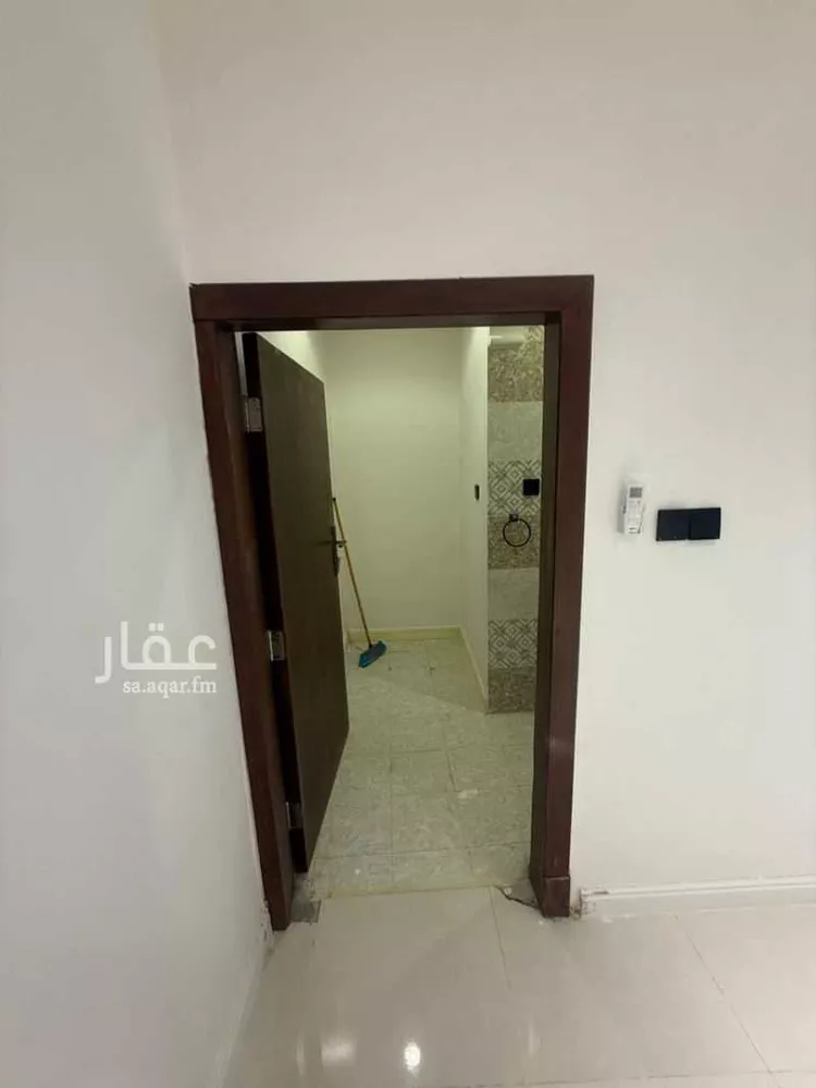 شقة للإيجار في شارع شجاع بن وهب, حي العليا, مدينة الرياض, منطقة الرياض صورة 4