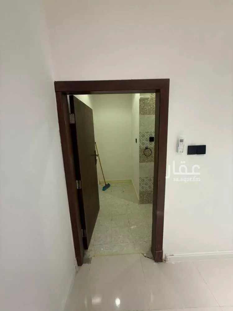 شقة للإيجار في شارع شجاع بن وهب, حي العليا, مدينة الرياض, منطقة الرياض صورة 4