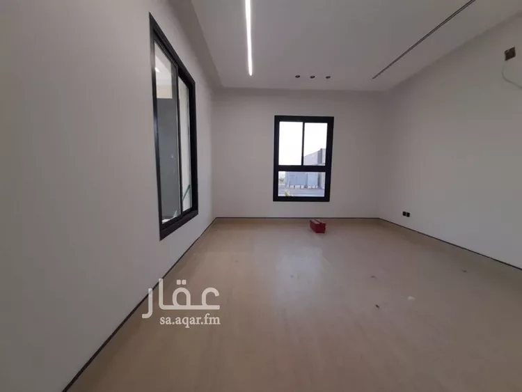 فيلا للبيع في شارع بللحمر, حي ظهرة لبن, مدينة الرياض, منطقة الرياض صورة 3