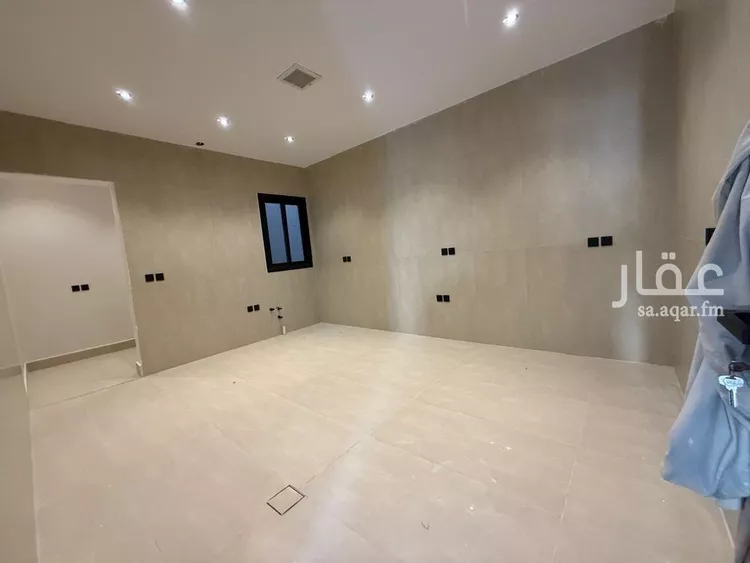 فيلا للبيع في شارع تثليث, حي ظهرة لبن, مدينة الرياض, منطقة الرياض صورة 3