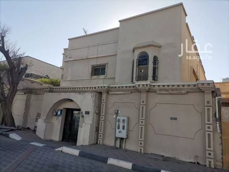 فيلا للبيع في شارع بلال بن رباح, حي المريكبات, مدينة الدمام, المنطقة الشرقية