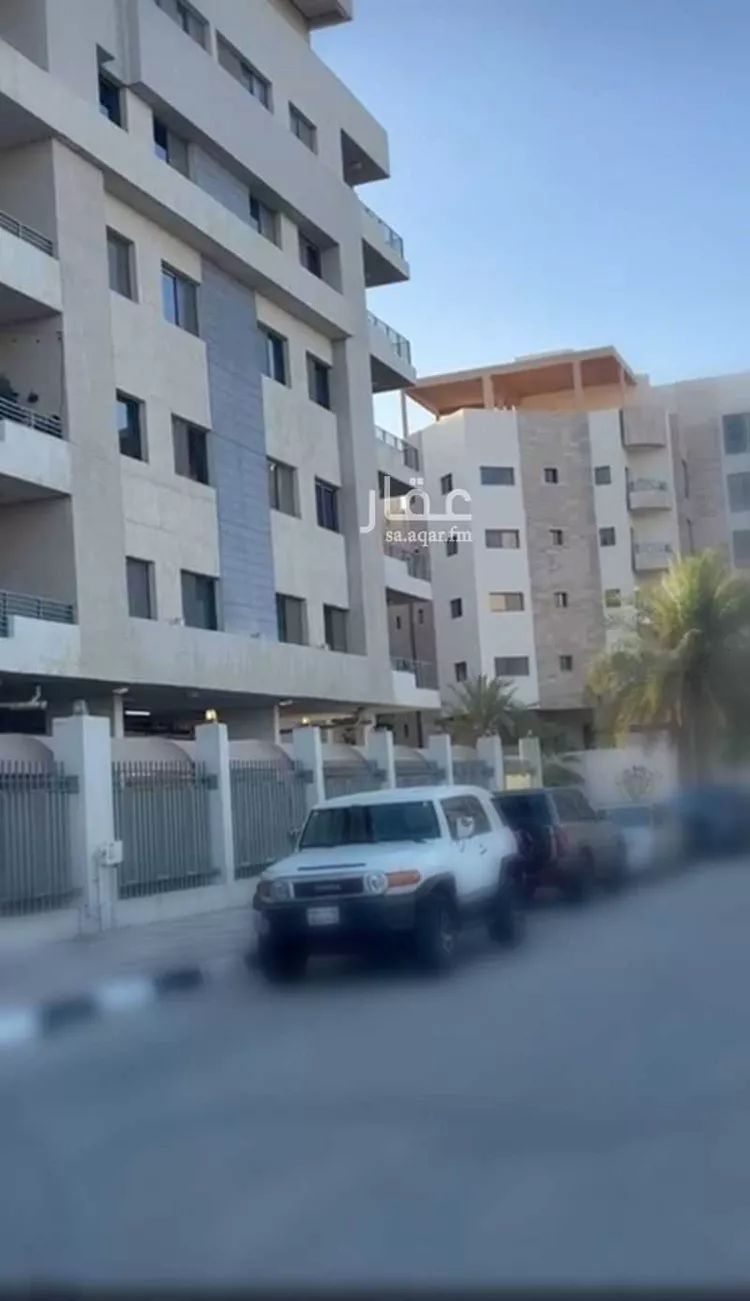 شقة للبيع في شارع القاسم بن سيار, حي البندرية, مدينة الخبر, المنطقة الشرقية صورة 3