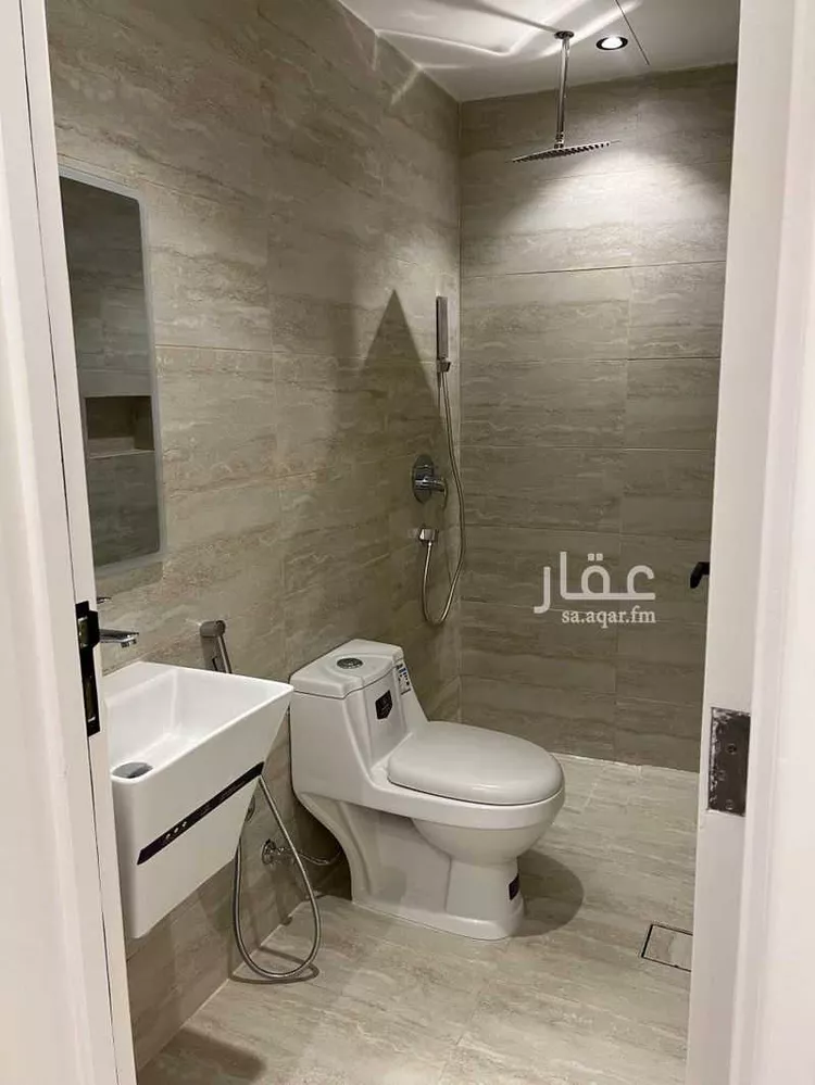 شقة للإيجار في شارع سنام, حي المعذر, مدينة الرياض, منطقة الرياض صورة 3