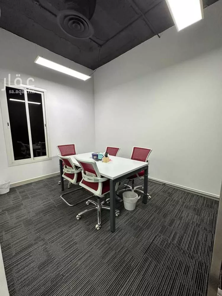 Commercial Office for Rent in Riyadh Al Yasmin صورة 4