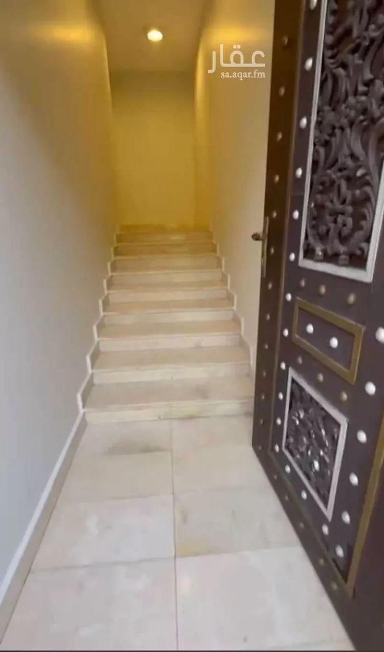 فيلا للإيجار في شارع ضباء, حي الملك فيصل, مدينة الرياض, منطقة الرياض صورة 2