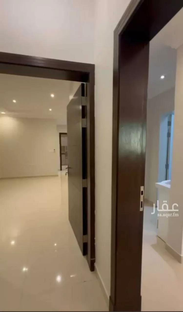 فيلا للإيجار في شارع ضباء, حي الملك فيصل, مدينة الرياض, منطقة الرياض صورة 4