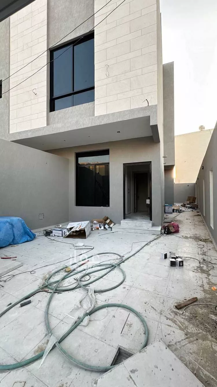 شقة للبيع في شارع الرفيعه, حي ضاحية الملك فهد, مدينة الدمام, المنطقة الشرقية صورة 4