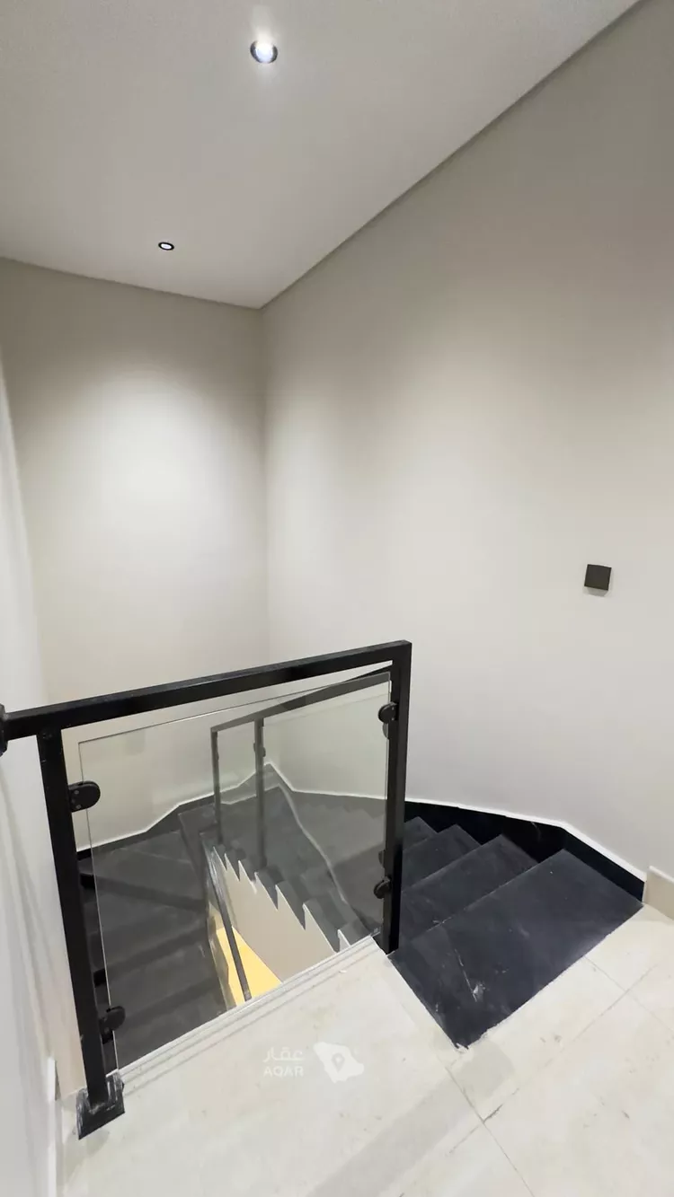 Apartment for Sale in Dammam Badr 15