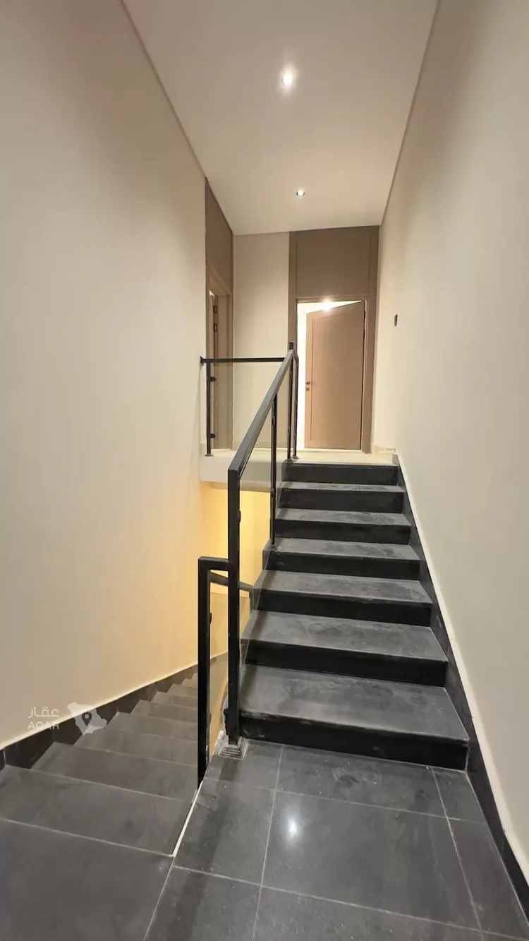 Apartment for Sale in Dammam Badr 5