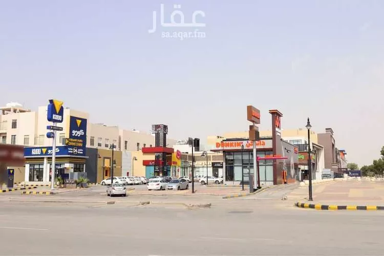 محل للإيجار في شارع الامير مقرن بن عبدالعزيز, حي مغرزات, مدينة الرياض, منطقة الرياض صورة 2