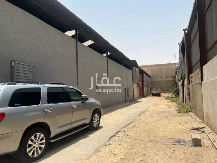 ورشة للبيع في شارع ابي بن كعب, حي الصناعية, مدينة الرياض, منطقة الرياض 6