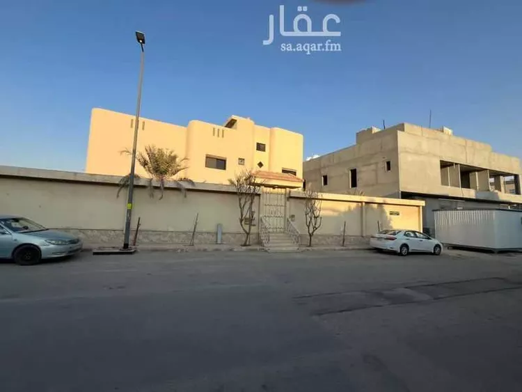 فيلا للإيجار في شارع الحكم بن نافع, حي الروضة, مدينة الرياض, منطقة الرياض صورة 2