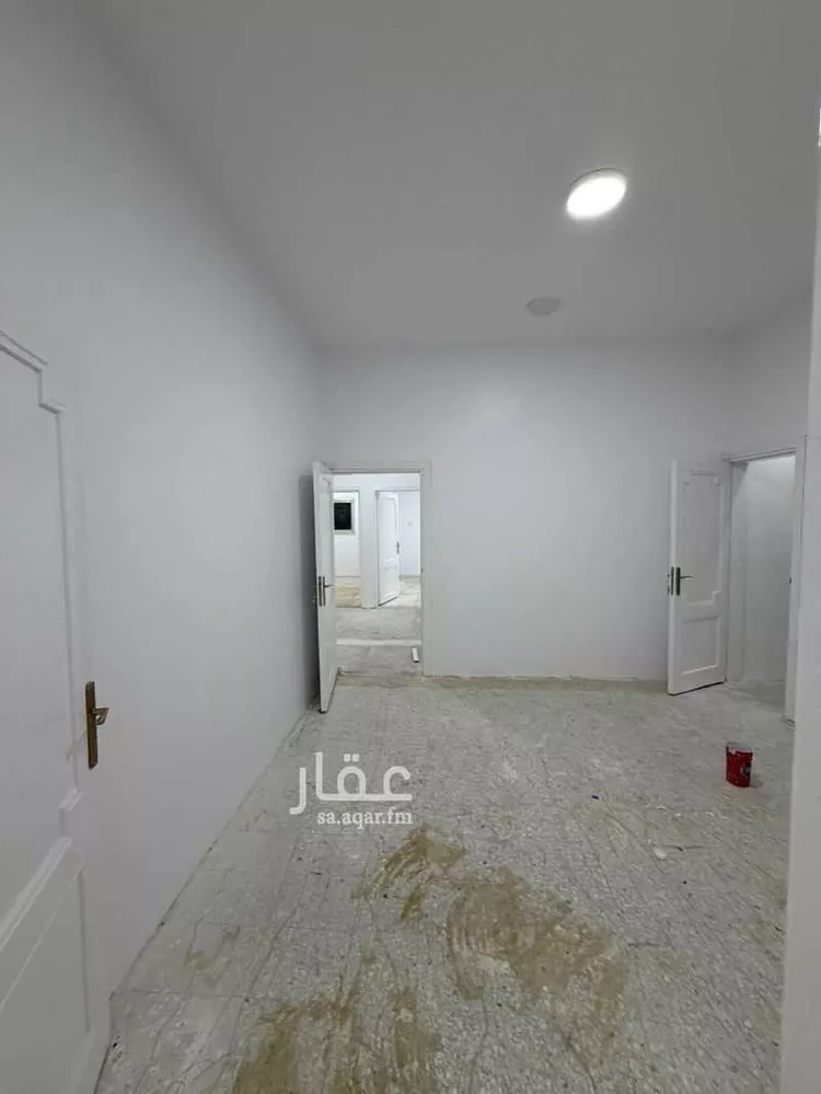 شقة للإيجار في شارع الفرزدق, حي قروى, مدينة الطائف, منطقة مكة المكرمة 8