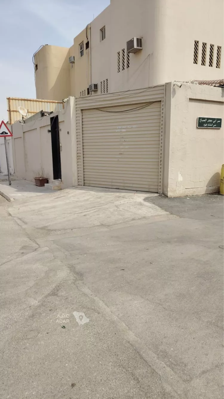 دور للبيع في شارع الشيخ محمد بن ابراهيم بن جبير ، حي الملك فهد ، الرياض ، منطقة الرياض 3