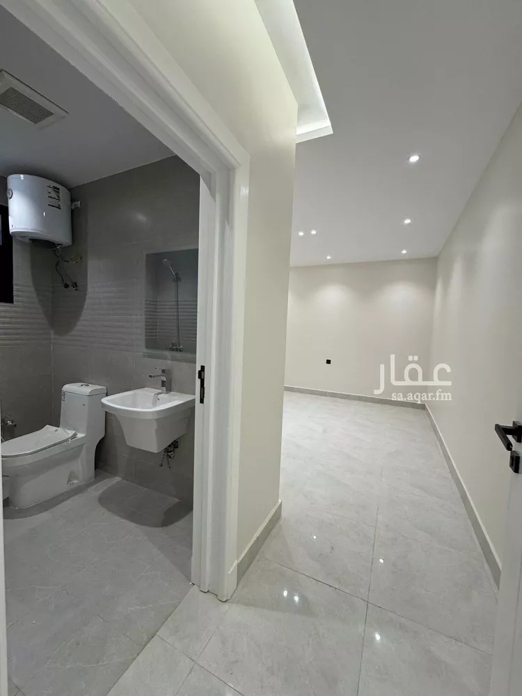 عمارة للبيع في شارع سفيان بن الحكم, حي العوالي, مدينة الرياض, منطقة الرياض صورة 4